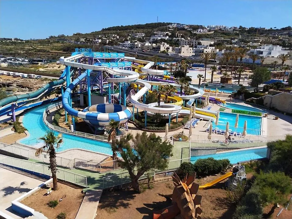 Seaview Apartment Top Location In Sliema